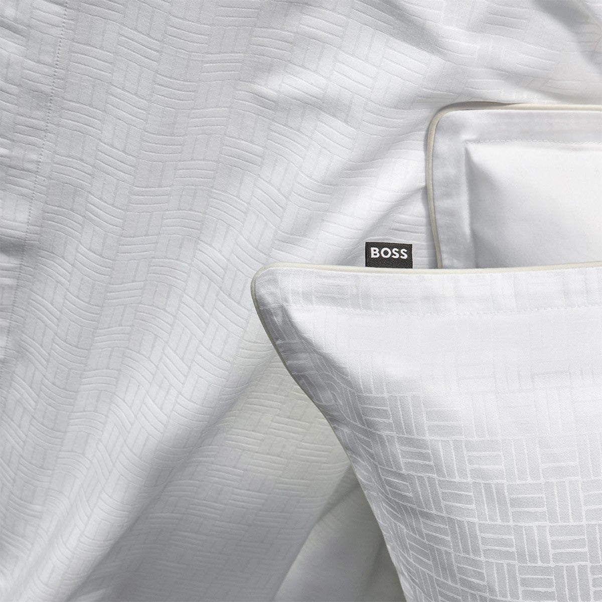 Luxusní povlečení bavlněný satén BOSS Home LATTICE
