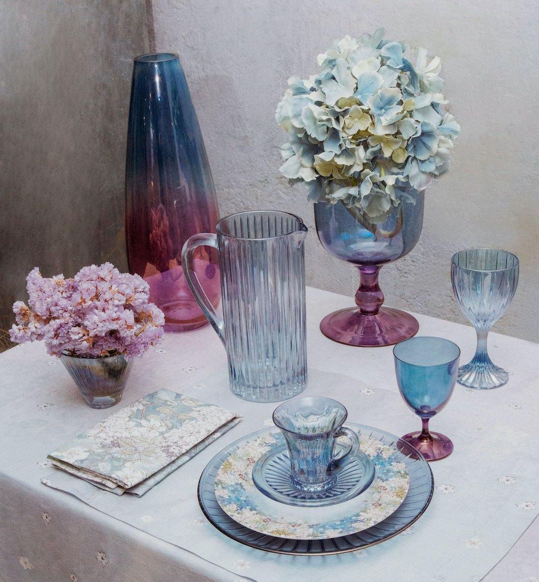 Modrý skleněný talíř - Luisa Beccaria - perdonahome