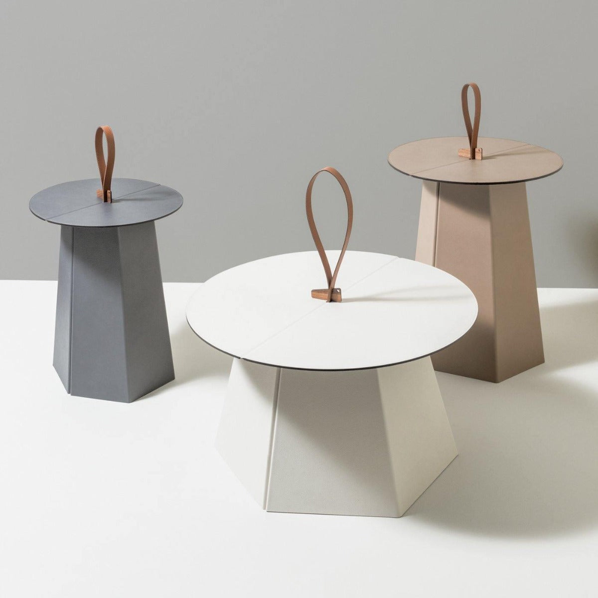 Kulatý skládací stolek nízký - Pinetti - perdonahome