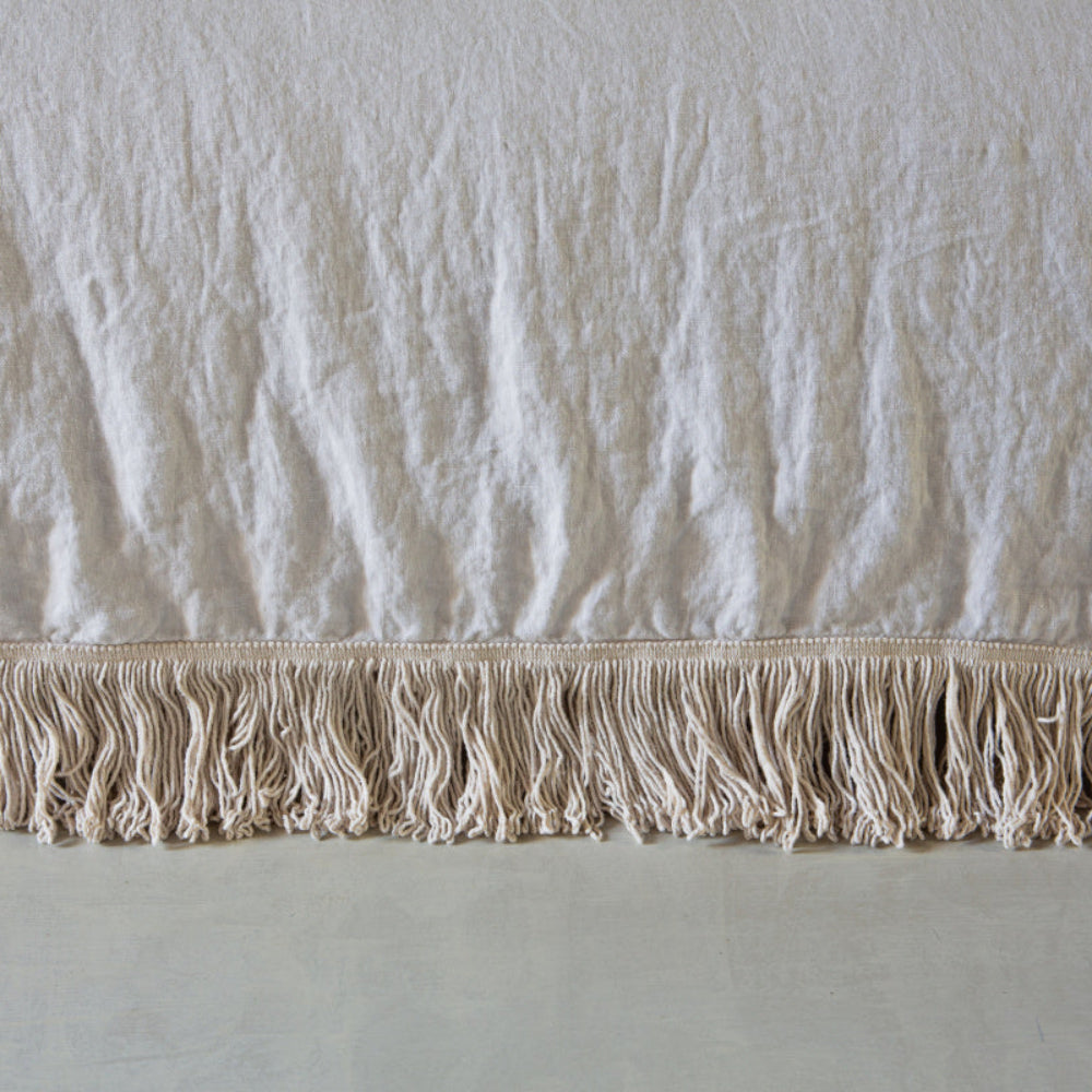 Once Milano luxusní lněný přehoz na postel s dlouhými třásněmi