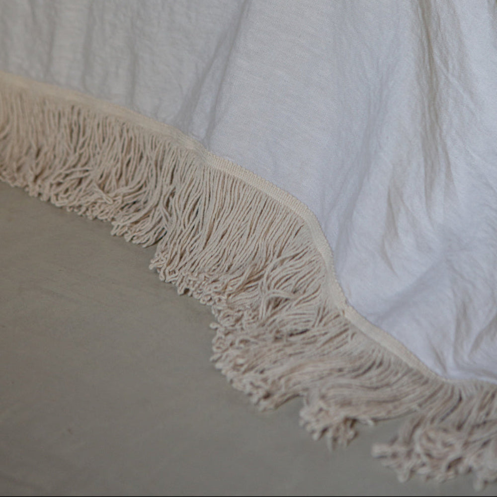 Once Milano luxusní lněný přehoz na postel s dlouhými třásněmi